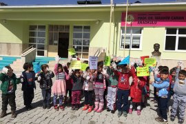 Karaman’da Öğrenciler Bahar Temizliği Yaptı