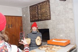 Ruslar Karamanda Pide pişirdiler