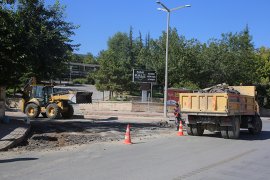 Karaman Belediyesi asfalt çalışmalarına devam ediyor