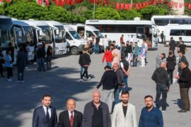 AKP'nin Adana Mitingine Karamandan 30 araç kaldırıldı