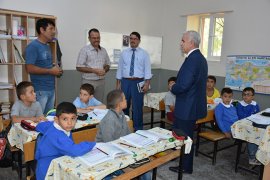 İl Müdürü Kuntoğlu Köy Okullarında