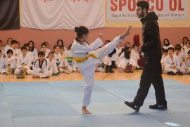 Birinci Dönem Taekwondo Kuşak Sınavı Yapıldı