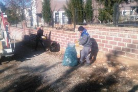Ermenek Belediye Ekipleri Daha Temiz Bir Çevre İçin Çalışıyor