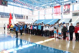 Gençler Futsal Yarı Final Heyecanı Başladı