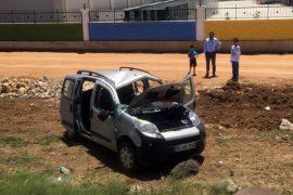 Karaman'da otomobil ile hafif ticari araç çarpıştı: 3 yaralı