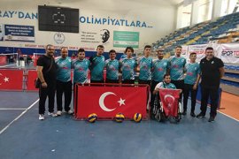 Oturarak Voleybol Takımları Türkiye’de Bir İlke İmza Attı