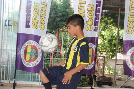 (ÖZEL Haber) - Geleceğin futbol yıldızı Mersin'de yetişiyor