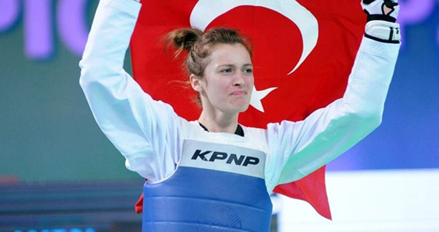Mustafa Kalaycı’dan Dünya Şampiyonuna tebrik
