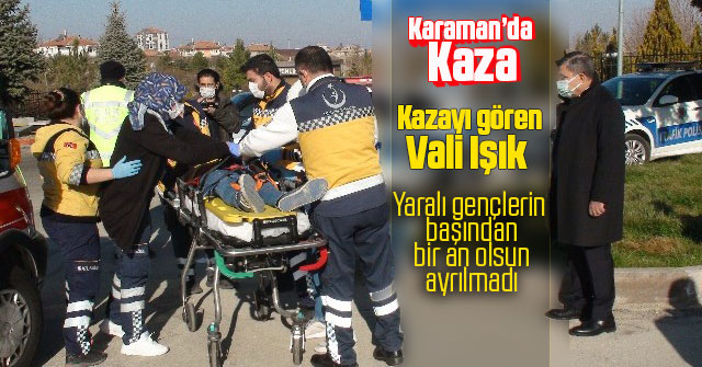 Kamyonet ile çarpışan motosikletteki 2 kişi yaralandı